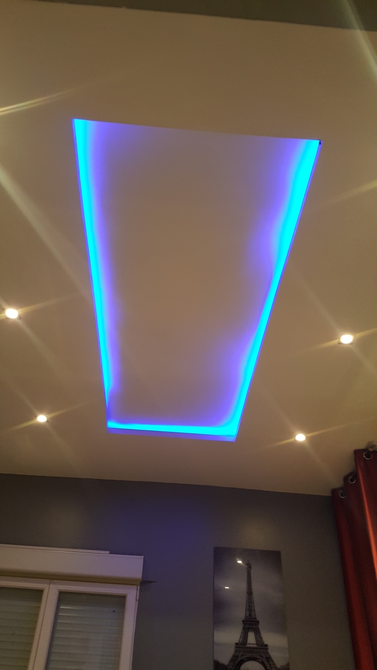Éclairage LED en corniche installé par Sarti